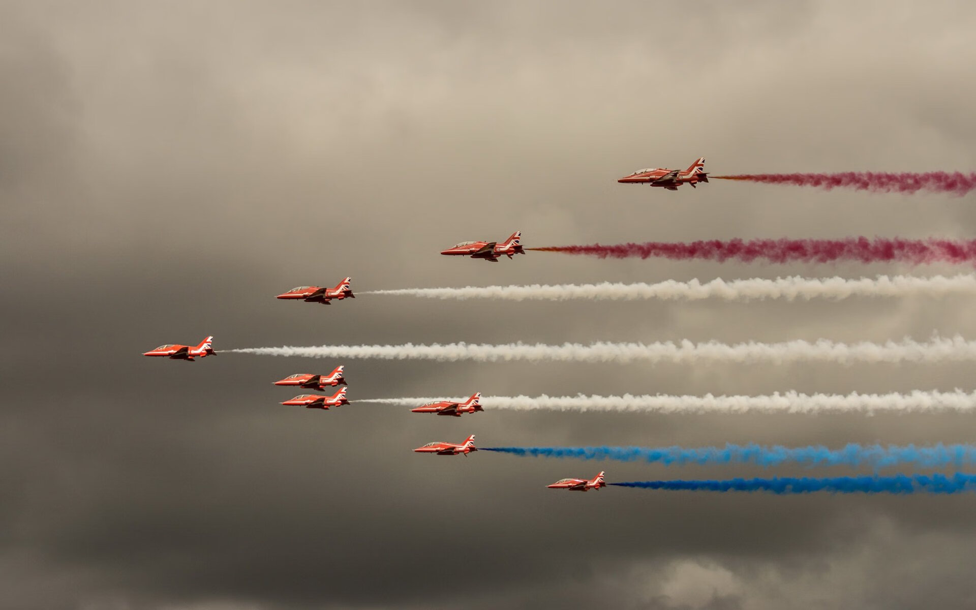 孤勇者与掌灯人,德约科维奇的王冠,不止于个人的殿堂