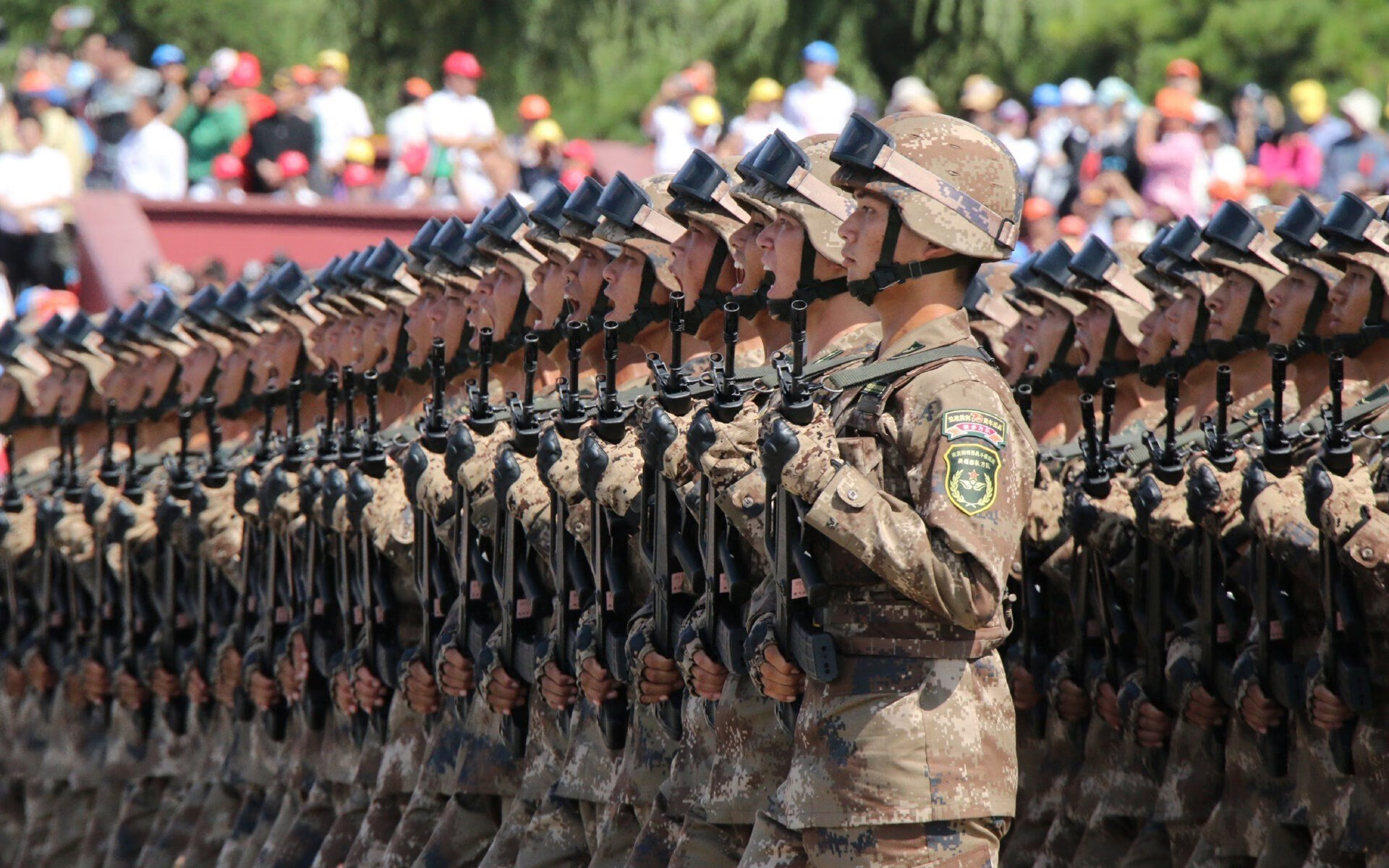 极限绝平！字母哥压哨空接跨越半个地球，上海加时惜败步行者